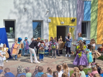 Wręczenie nagród za udział w konkursie mody ekologicznej
