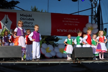 Przedszkolaki podczas występu z okazji XXIX Dni Piławy Górnej