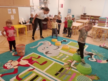 Aktywność ruchowa wśród najmłodszych.jpeg