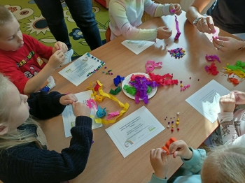 Kartki w wykonaniu grupy Myszki w Tygodniu szczęścia.jpeg