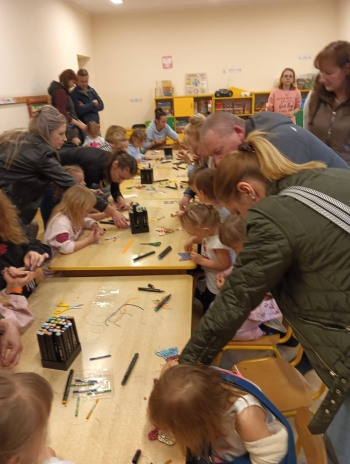 Dzwonki ogrodowe we wspólnym wykonaniu dzieci i rodziców